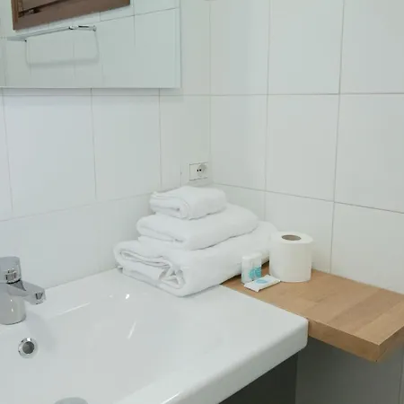 Accogliente E Luminoso Monolocale Bohemien - Free Wi-fi