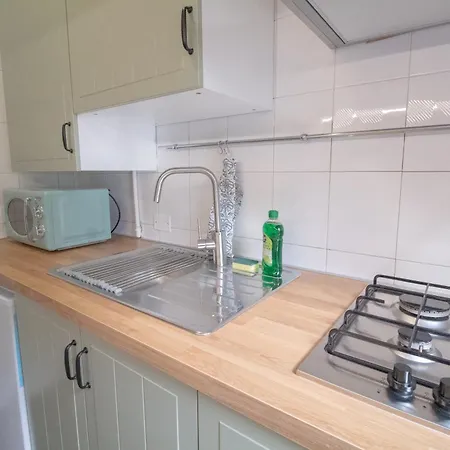 Accogliente E Luminoso Monolocale Bohemién - Free Wi-fi Reggio nell'Emilia